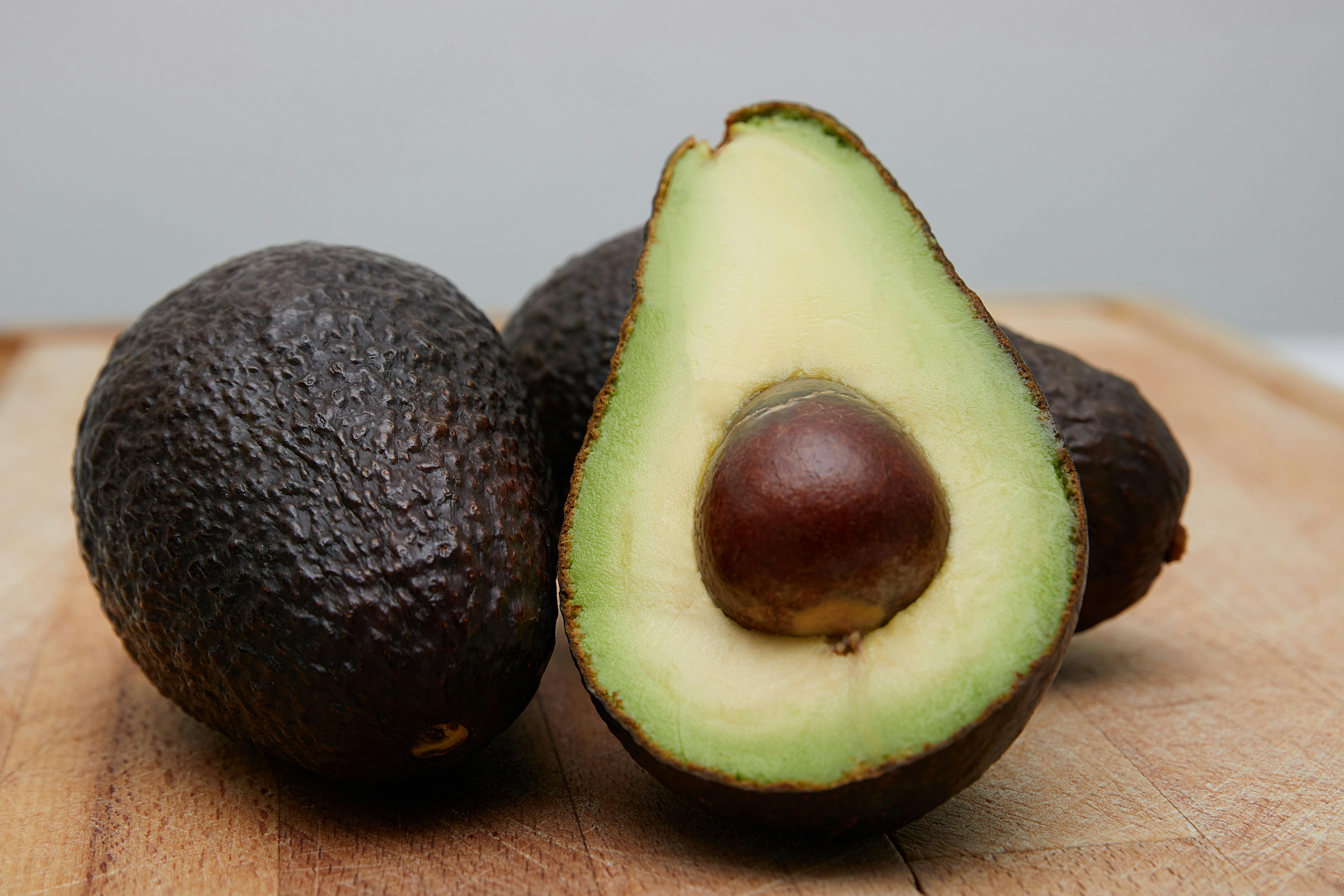 Bright Forecast for Peru's 2024 Avocado Campaign in Global Market Despite Issues