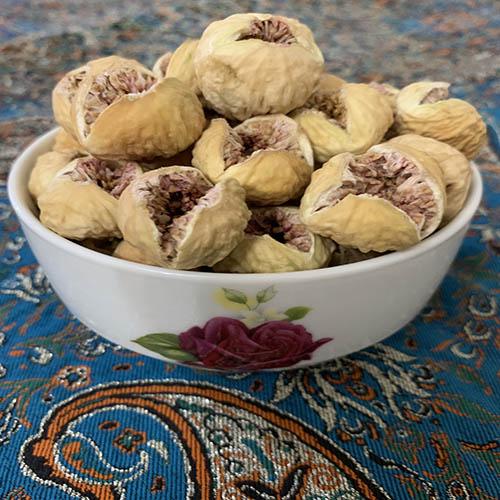 Piarom Dates