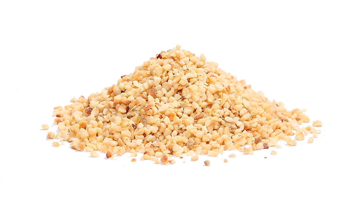 Shelled hazelnut